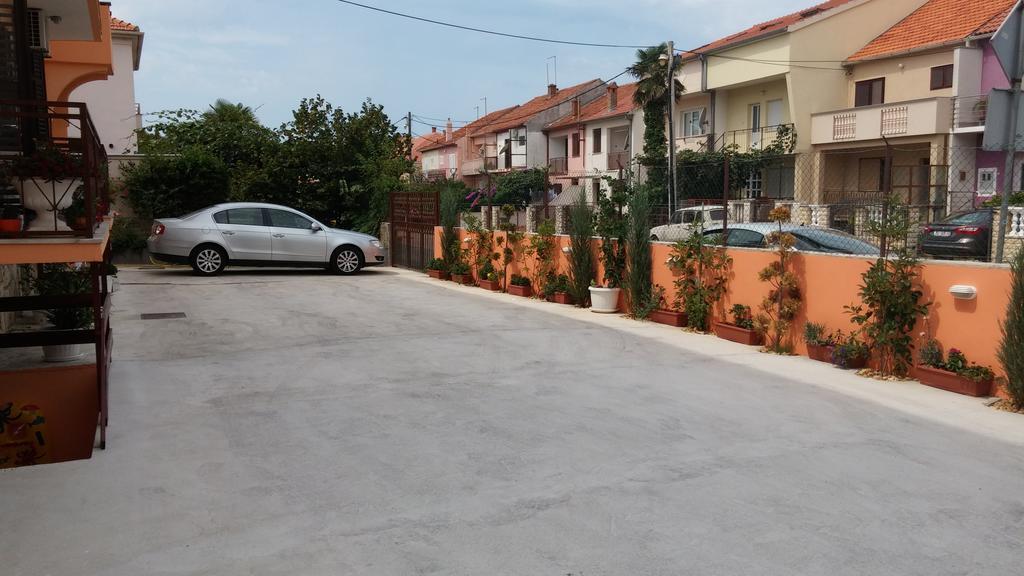 Pansion Maria Bed and Breakfast Zadar Buitenkant foto